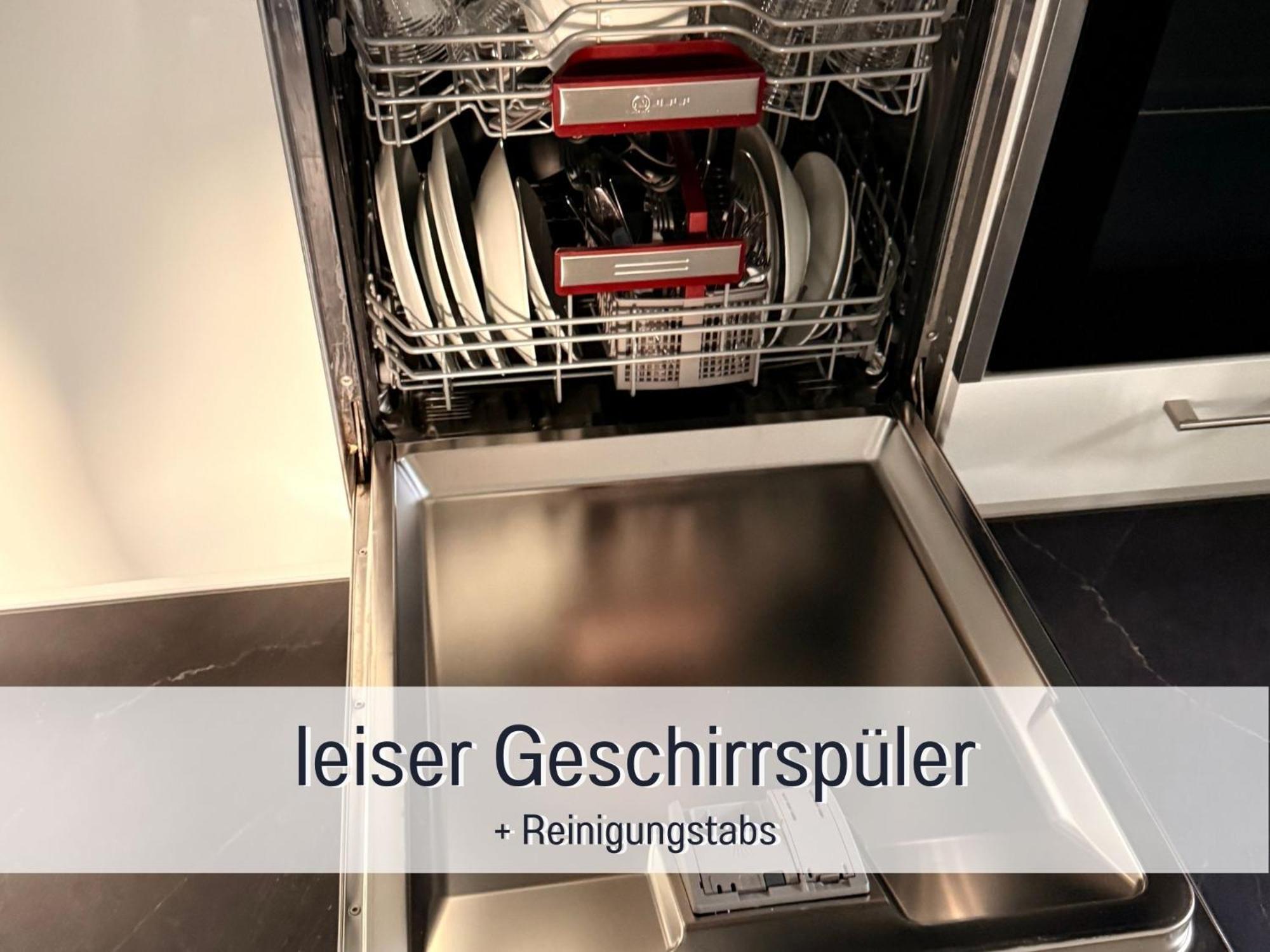 Penthouse - 3 Schlafzimmer- Sonnige Dachterrasse -Whirlpool & Alpenblick - Perfekt Fuer Romantik Oder Familienurlaub Mit Kind, Hund Willkommen - By Ferienwohnenamsee - Uberlingen Exterior photo